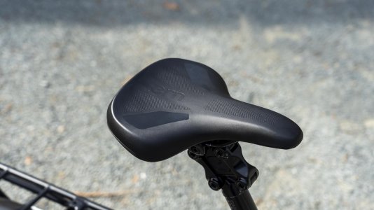 tern gsd gen 3 cargo bike review saddle.jpg