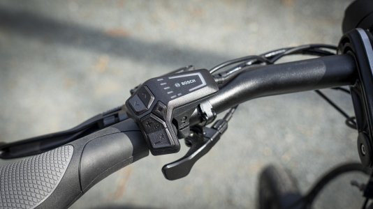 tern gsd gen 3 cargo bike review LED remote.jpg